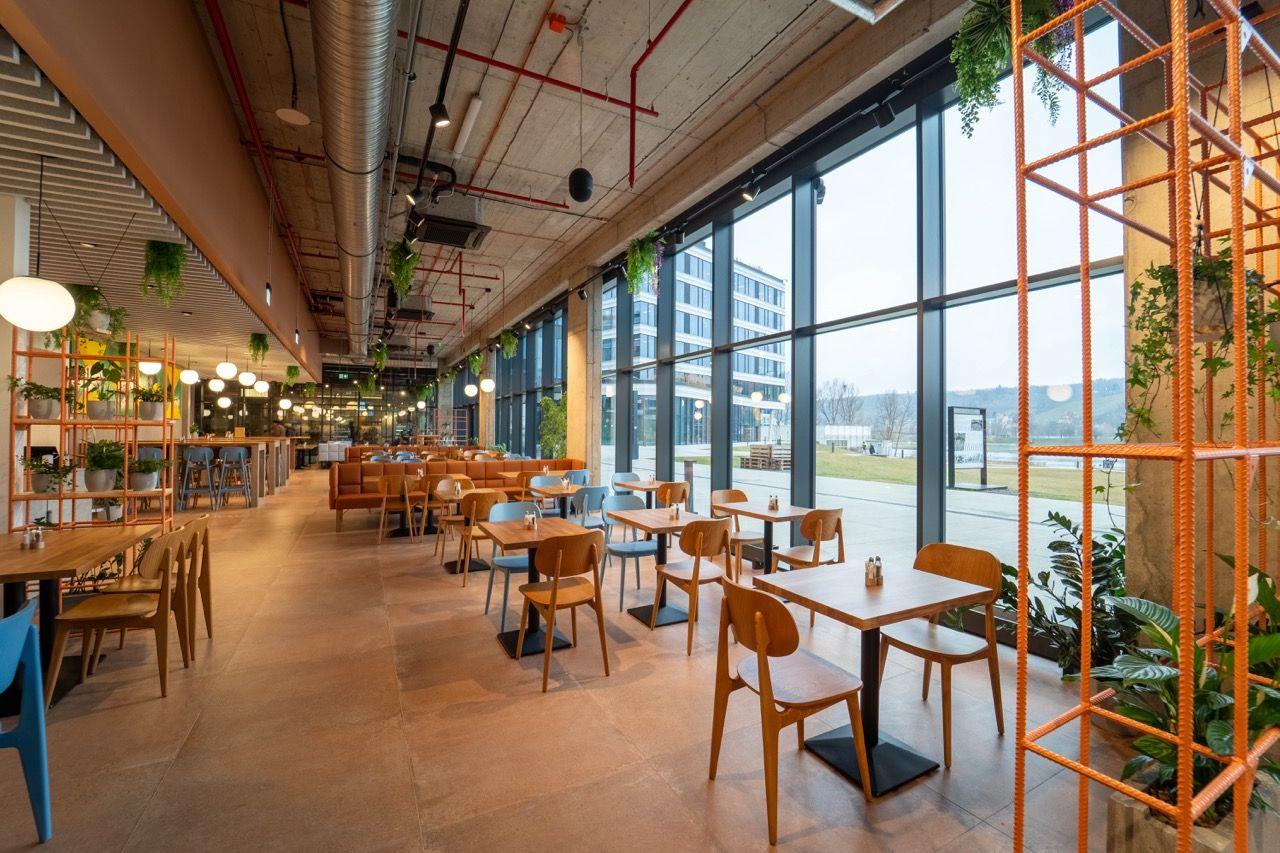 strapi: https://strapi.goodlunch.cz